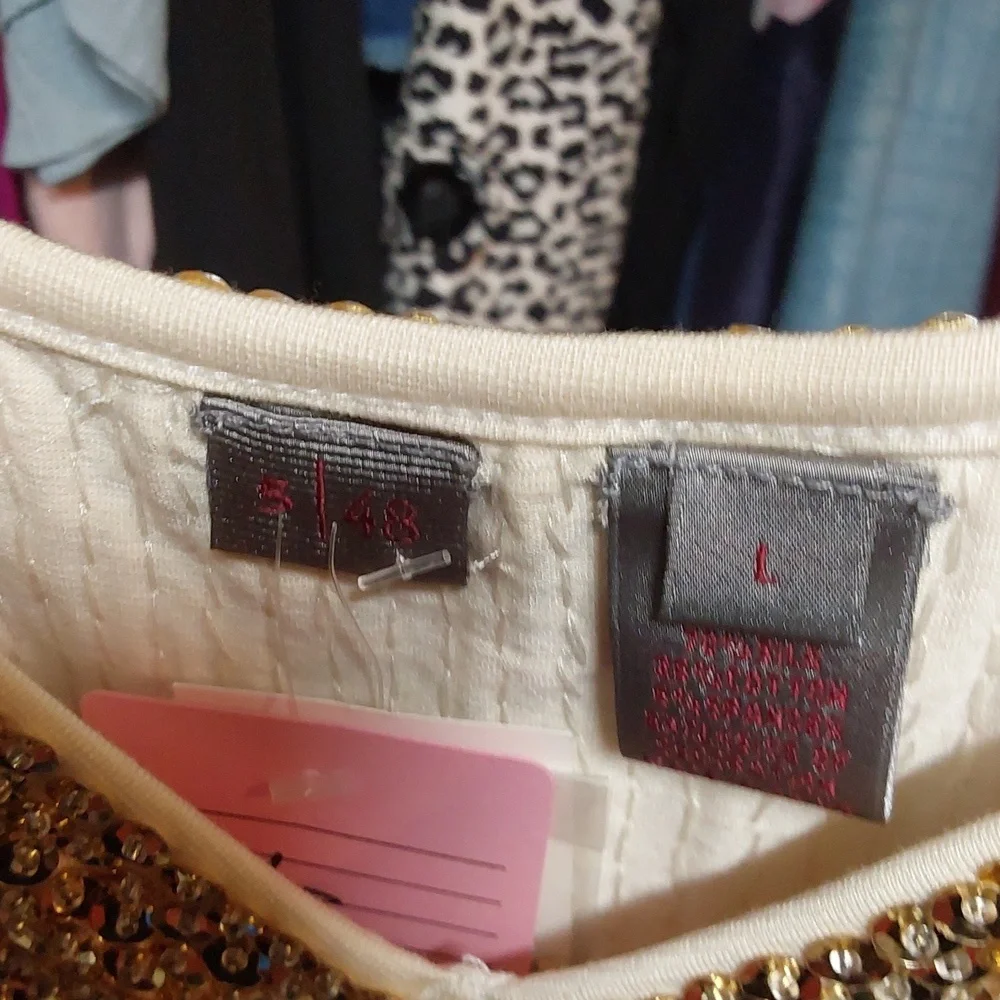 Top - Picture 3 of 5